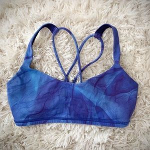 Lululemon Free to be Bra
